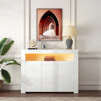 Credenza a 3 ante in bianco lucido con luci LED