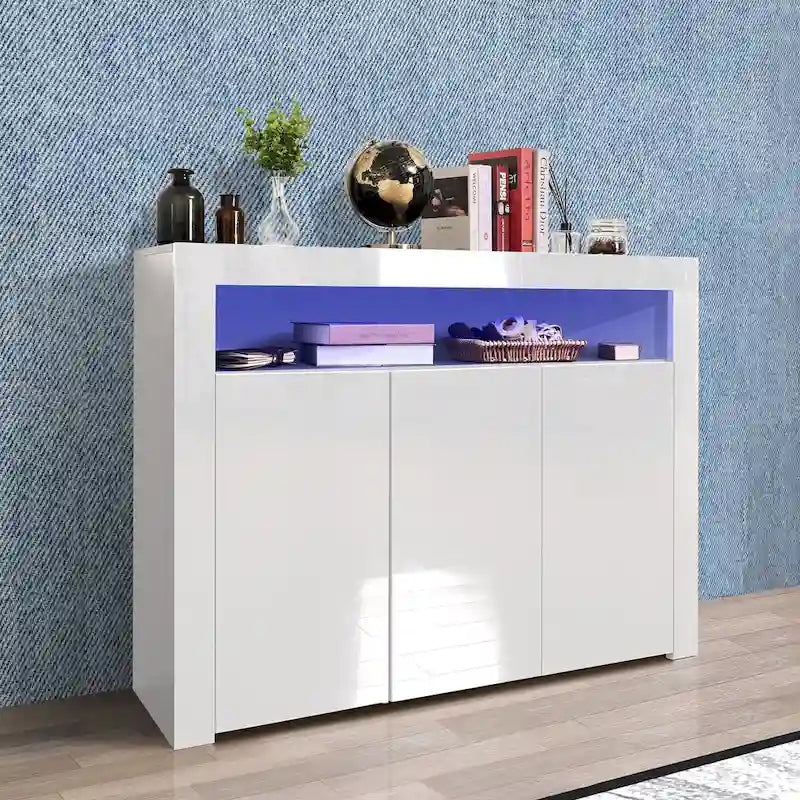Credenza a 3 ante in bianco lucido con luci LED