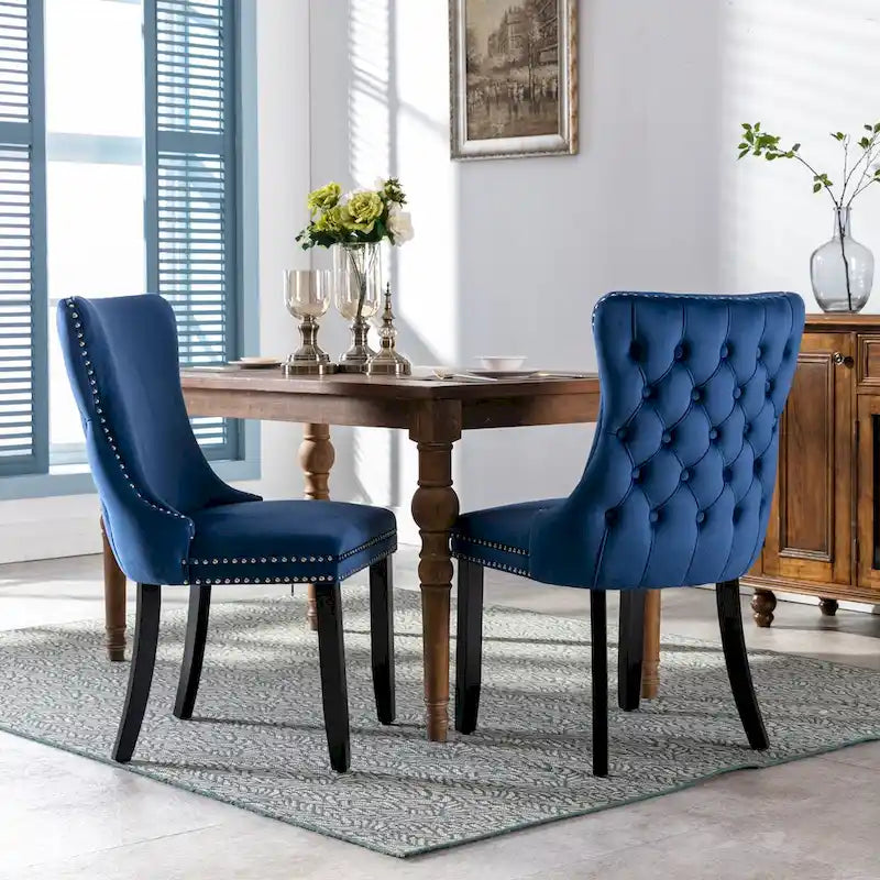 Sedia da pranzo in velluto con schienale ad ala e rivetti, set da 2 – Oro / Grigio / Nero / Blu / Beige