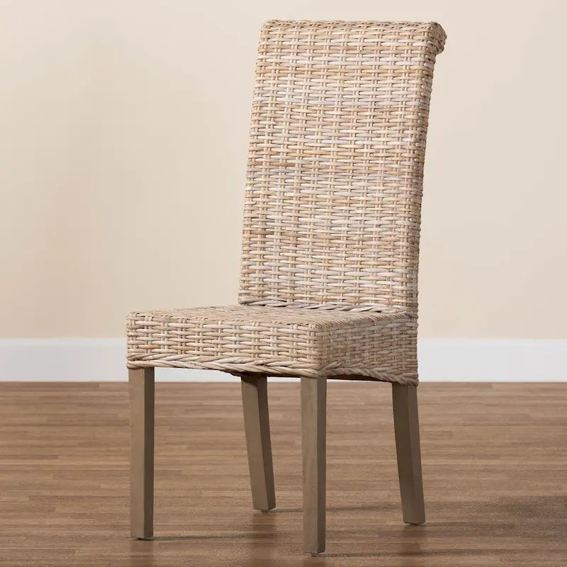 Sedia da pranzo bohémien singola in rattan Kubu grigio/tortora rustico e legno di mango
