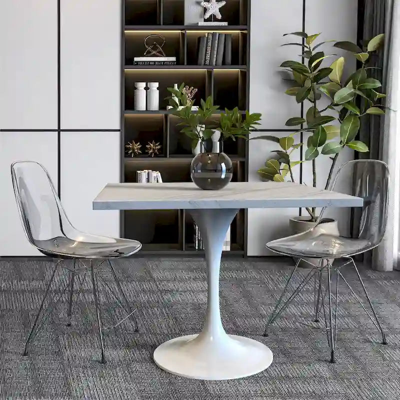 Tavolo da pranzo quadrato con base in acciaio bianco, piano in resina