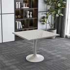 Tavolo da pranzo quadrato con base in acciaio bianco, piano in resina